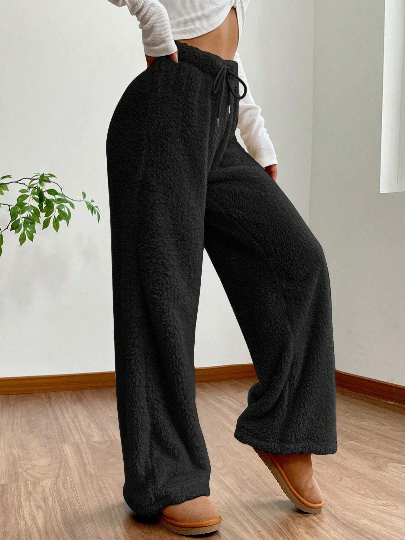 Lounge Fleece Pants