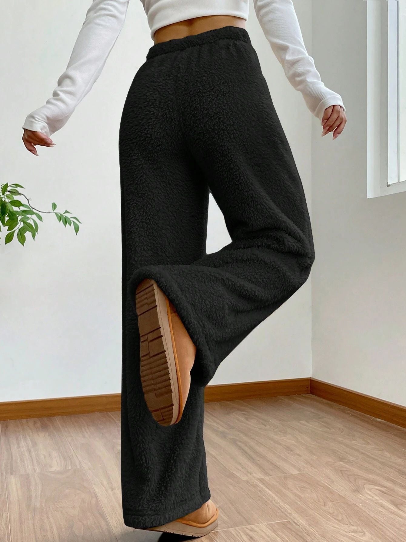 Lounge Fleece Pants