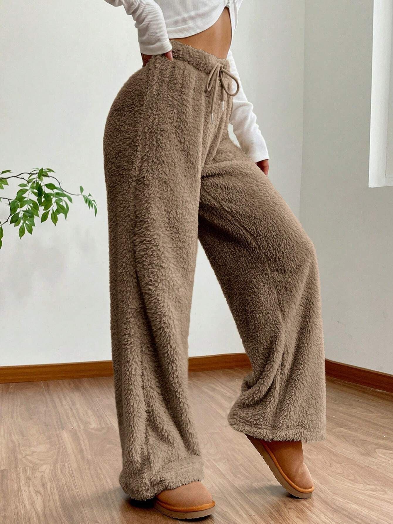 Lounge Fleece Pants