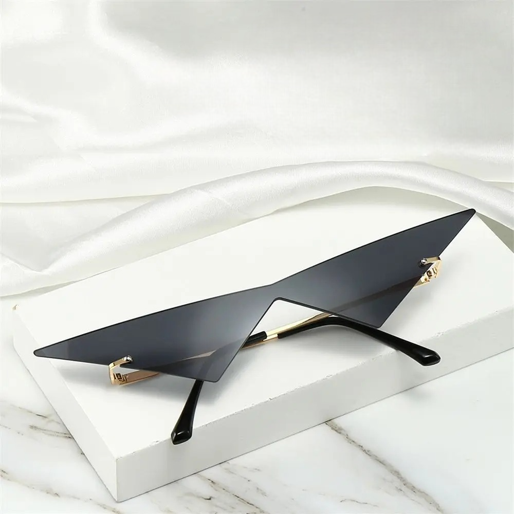 Nova Rimless Sunglasses